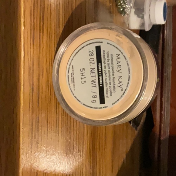 Mary Kay mineral powder